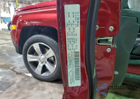 2016 Jeep Patriot Latitude из США, поврежденный, VIN 1C4NJRFB3GD595526